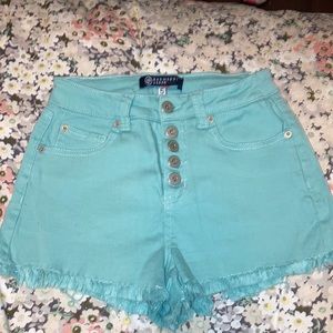 Junior’s BOOM BOOM JEANS High Waisted Button Up Shorts